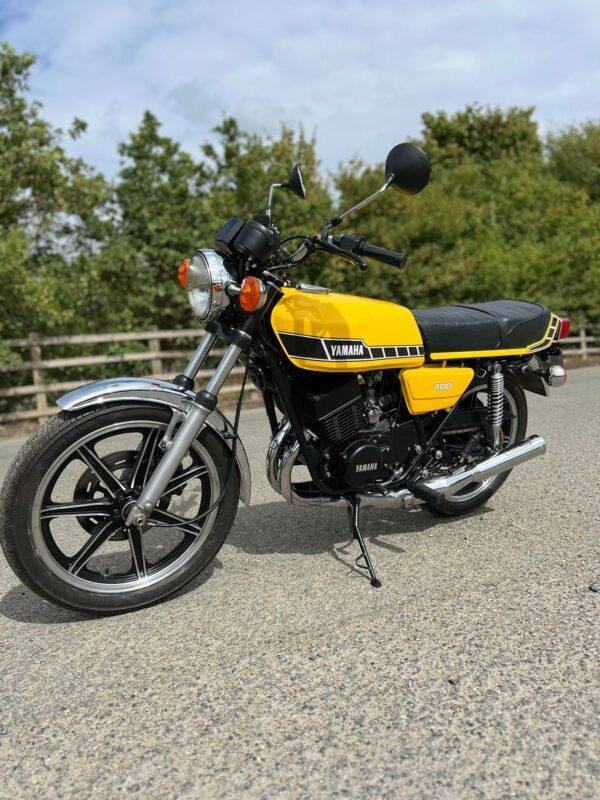 WIN THIS - 1979 Yamaha RD400F